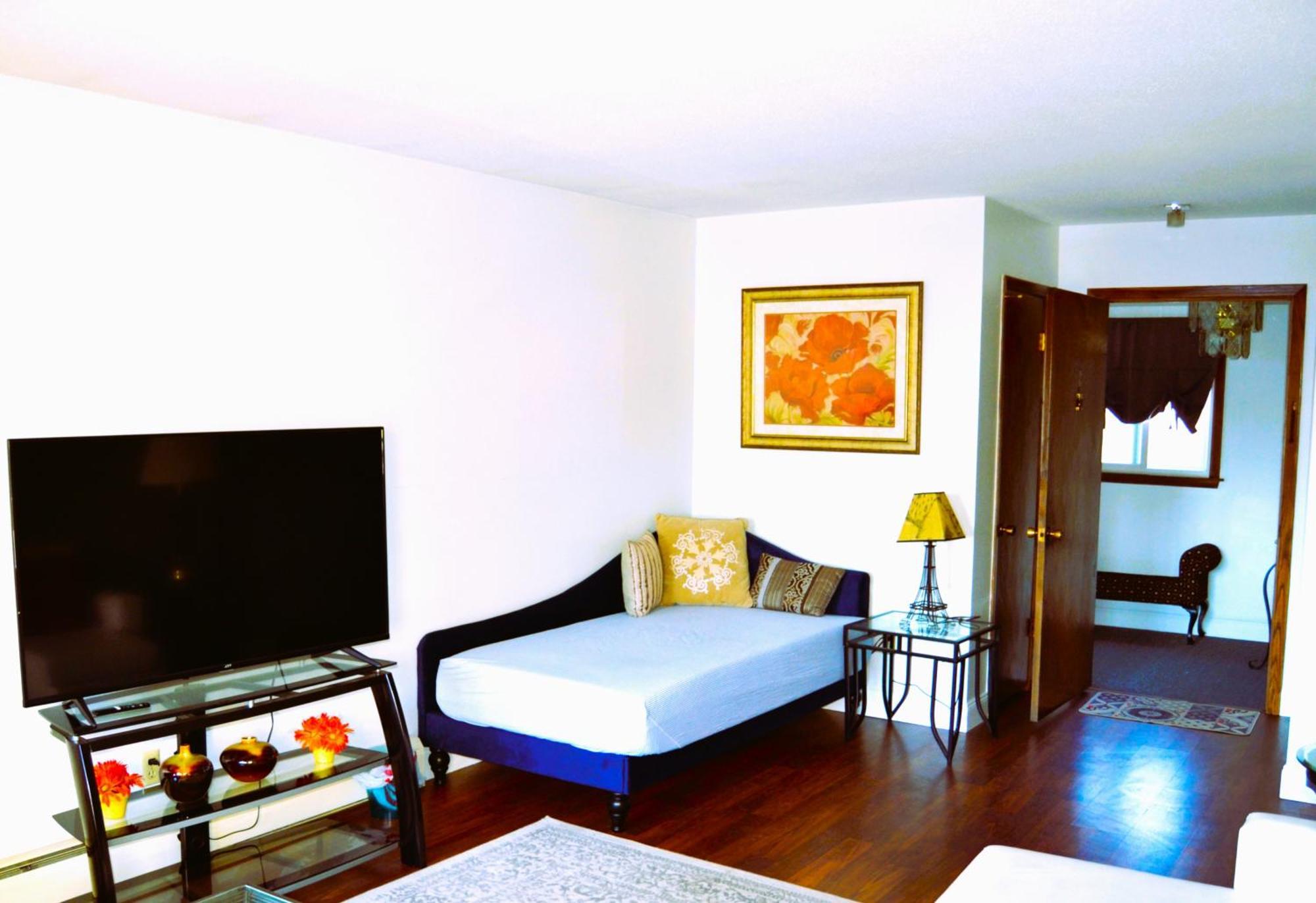 Arhaus 3 Apartment Grand Forks Luaran gambar